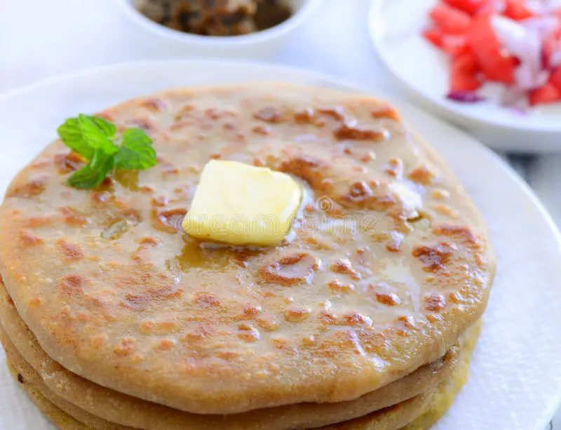 Alloo Paratha With Sos